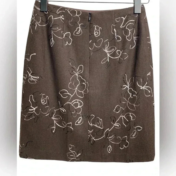Price Roman Vintage Designer Skirt, Wool  Blend, Chocolate Brown Size 4 - Picture 2 of 5